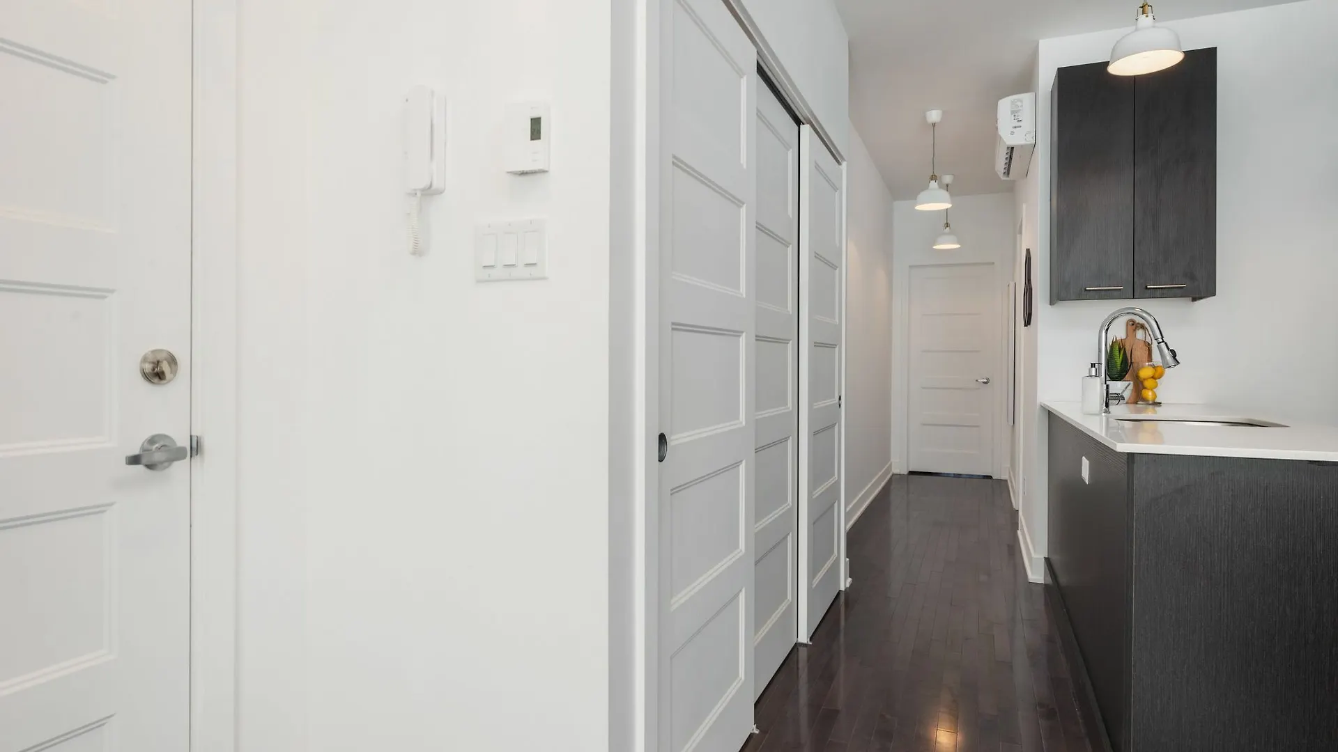 Stunning 2Br On Plateau Mont-Royal Apartment Montreal
