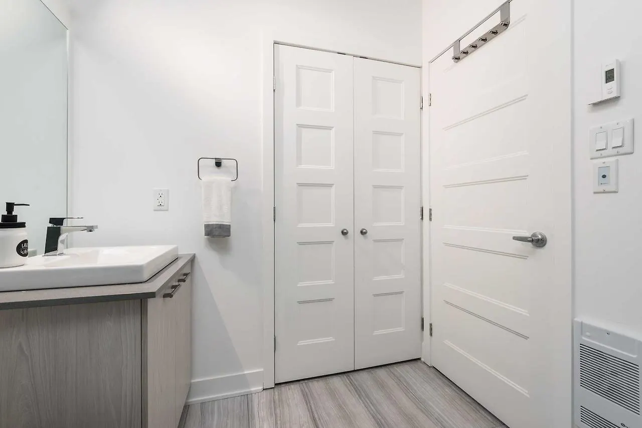Stunning 2Br On Plateau Mont-Royal Apartment Montreal